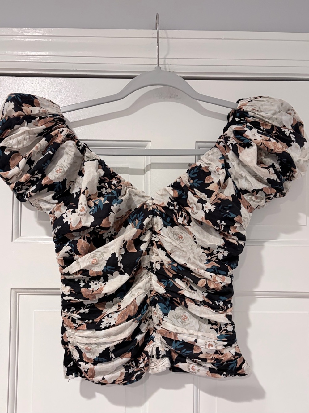 Abercrombie & Fitch Floral Ruched Puff-Sleeve Blouse - Black, Cream, Tan & Blue